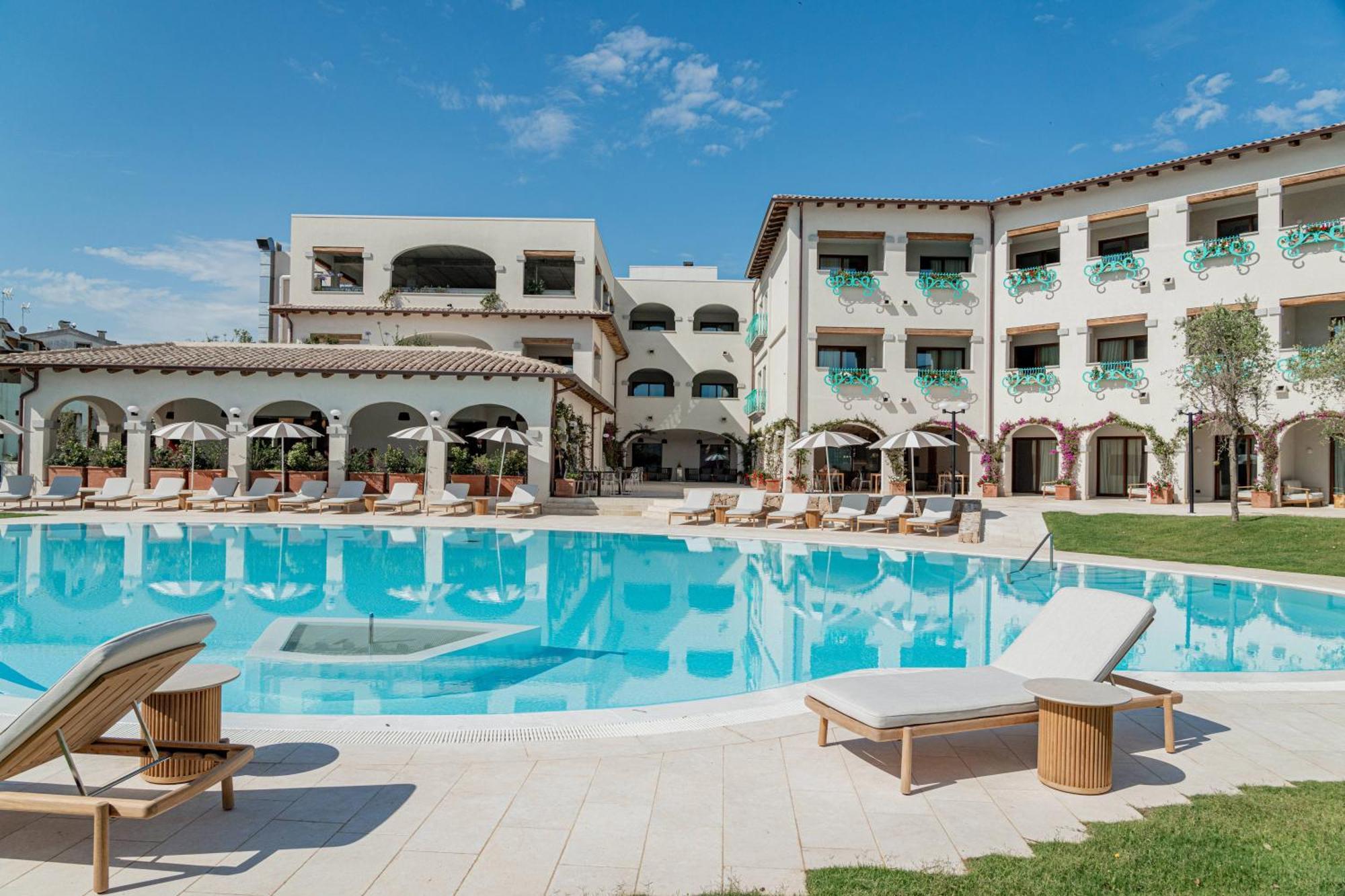 Hotel Sestante Porto Rotondo Kültér fotó